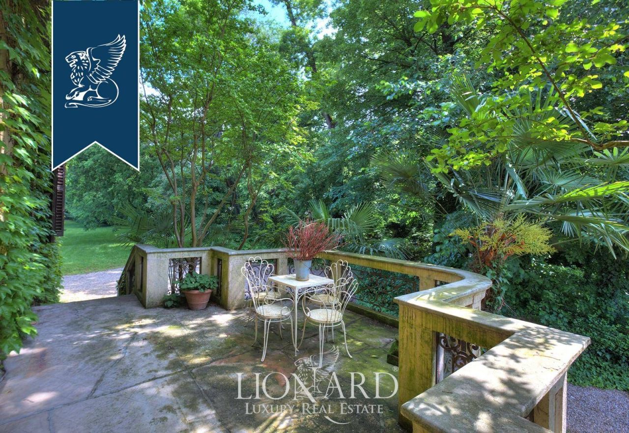 Вилла в Кремоне, Италия, 980 м² - фото 13