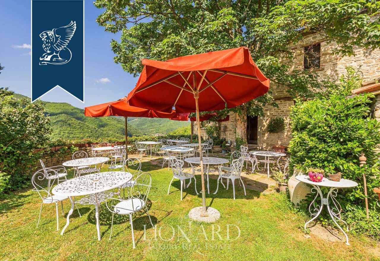 Замок в Пезаро, Италия, 1 000 м² - фото 13