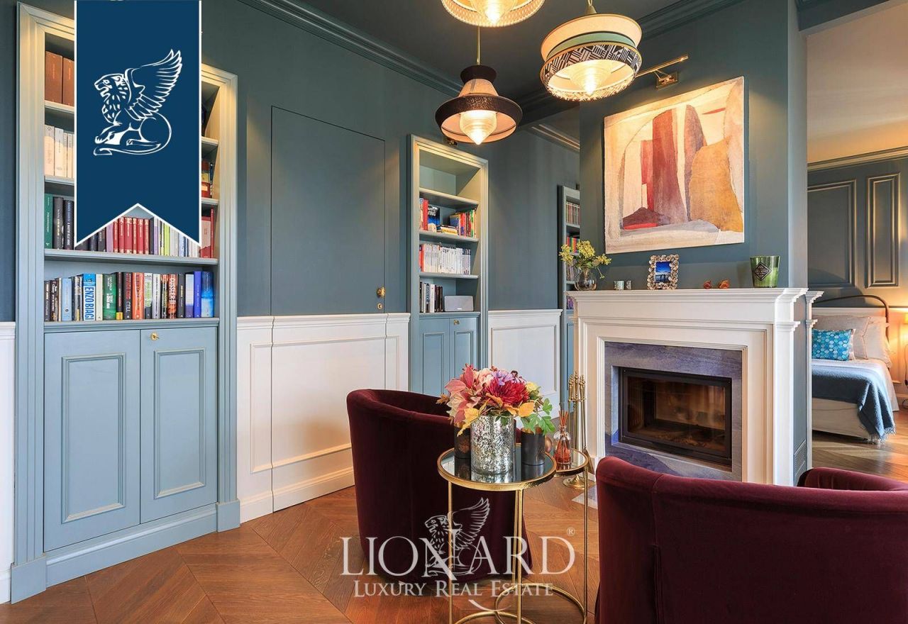 Апартаменты в Милане, Италия, 257 м² - фото 14