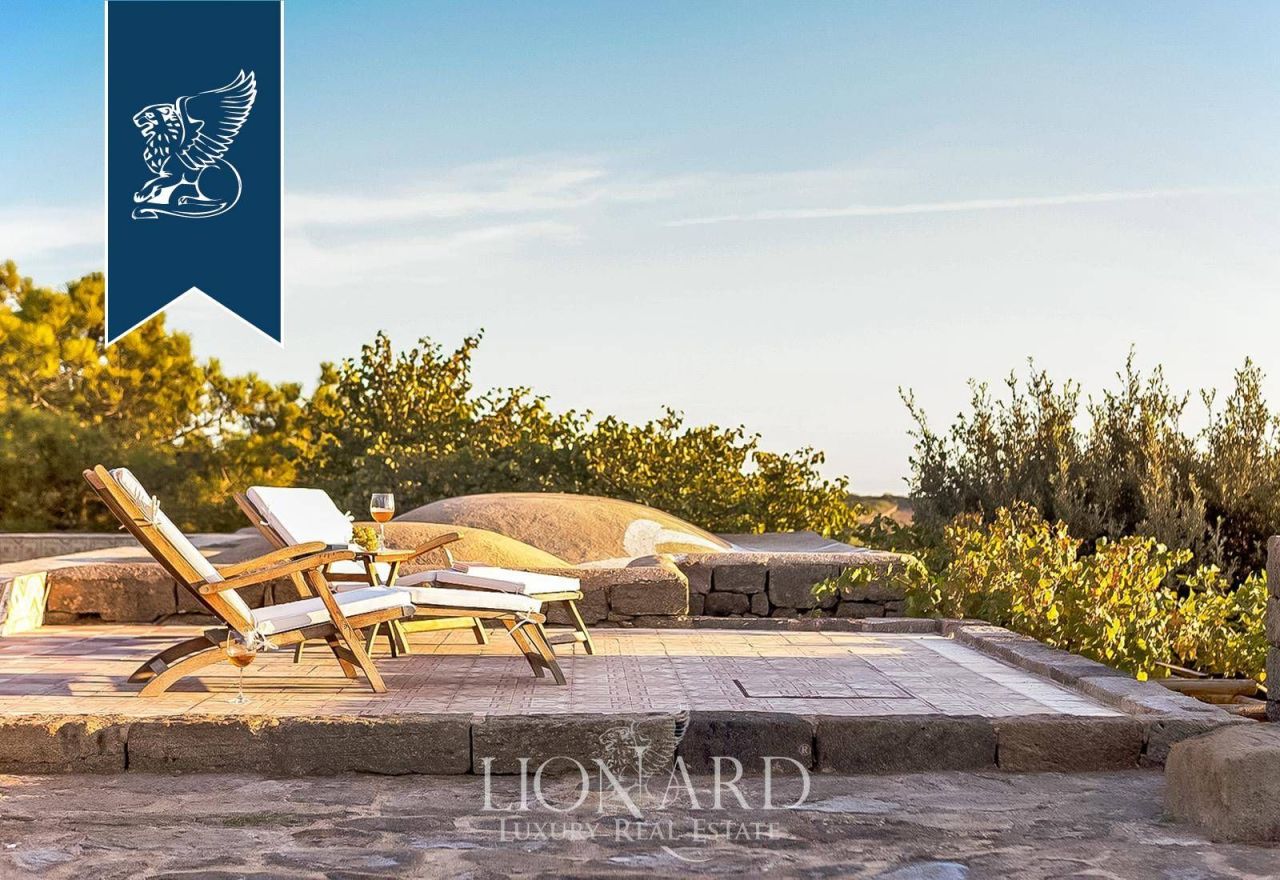 Ферма на о-ве Пантеллерия, Италия, 550 м² - фото 13