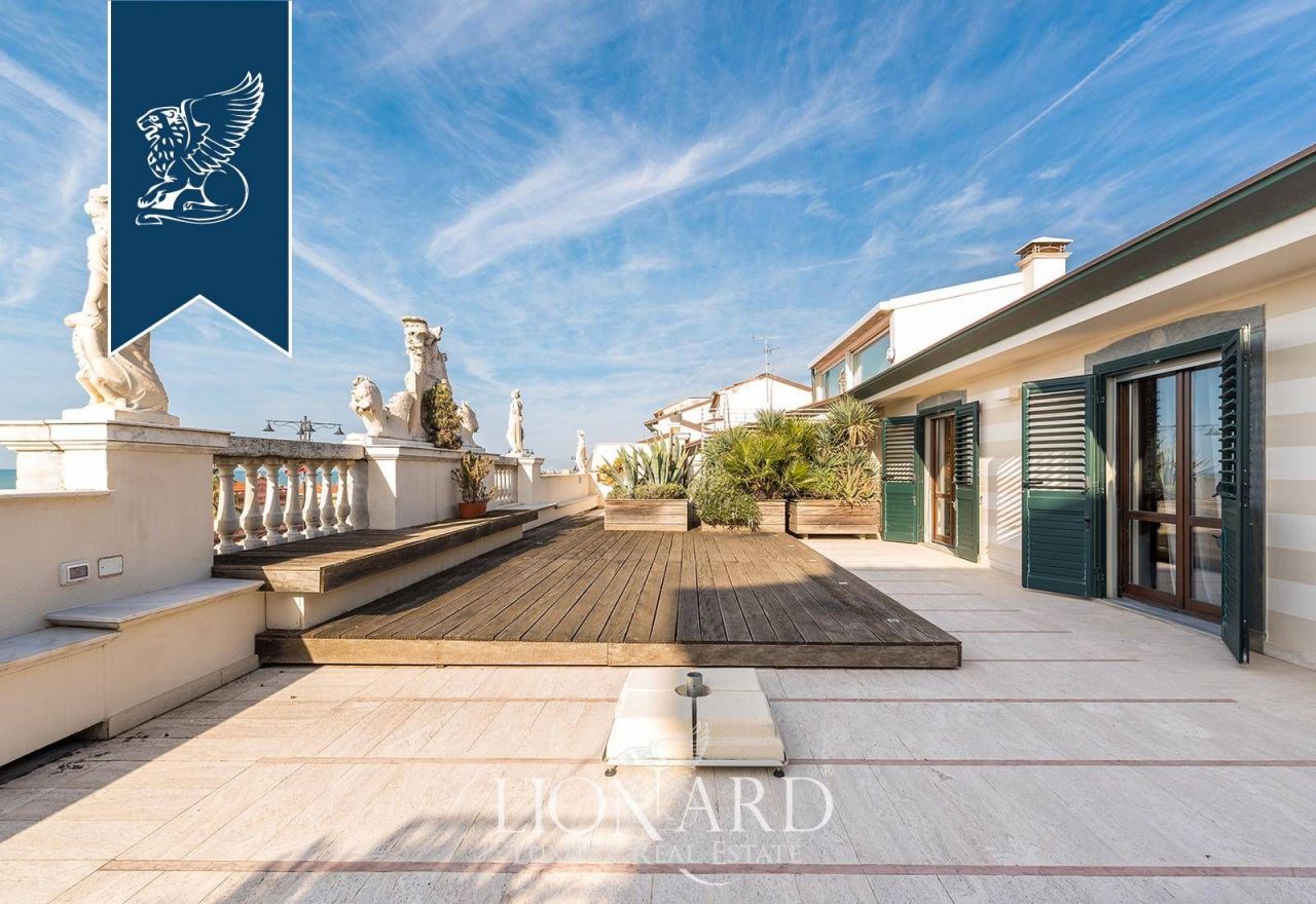 Апартаменты в Виареджо, Италия, 400 м² - фото 13