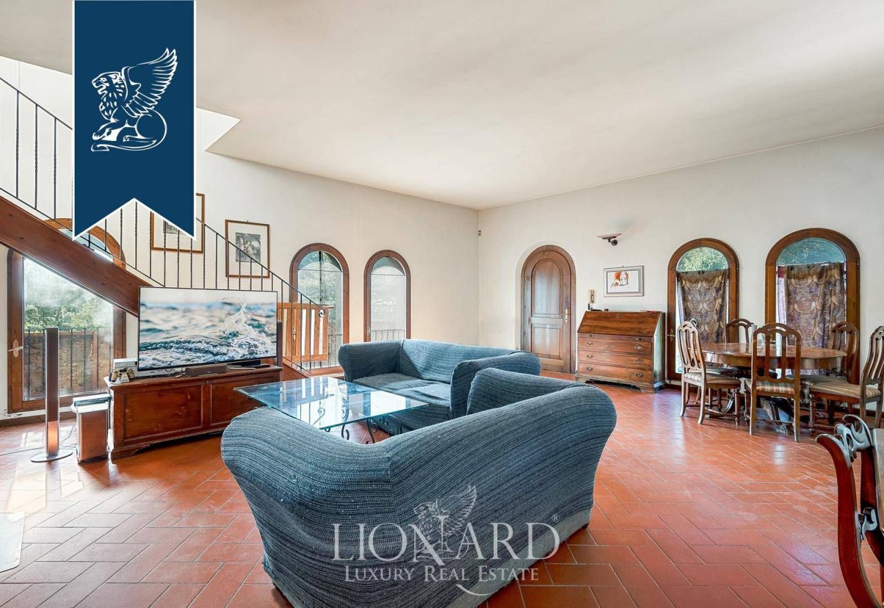 Вилла в Капаннори, Италия, 1 500 м² - фото 13