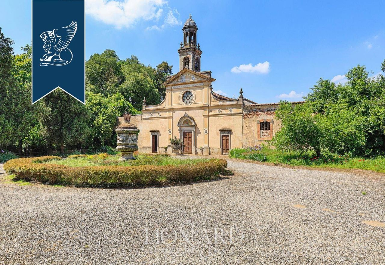 Дом в Брешии, Италия, 3 200 м² - фото 13