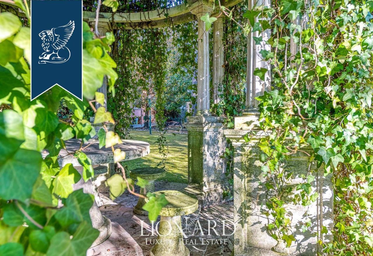 Вилла в Корчано, Италия, 2 500 м² - фото 13