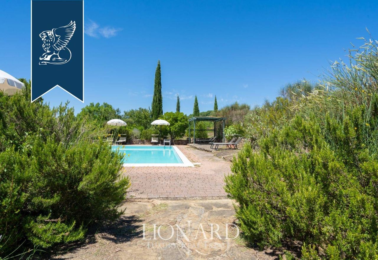 Ферма в Греве-ин-Кьянти, Италия, 900 м² - фото 13