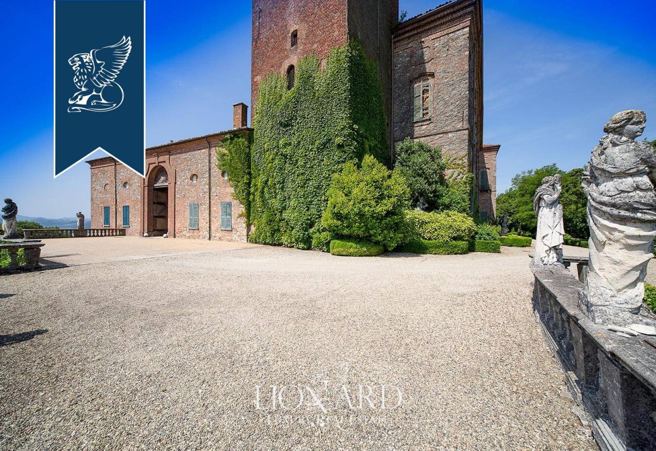 Замок в Павии, Италия, 7 000 м² - фото 14