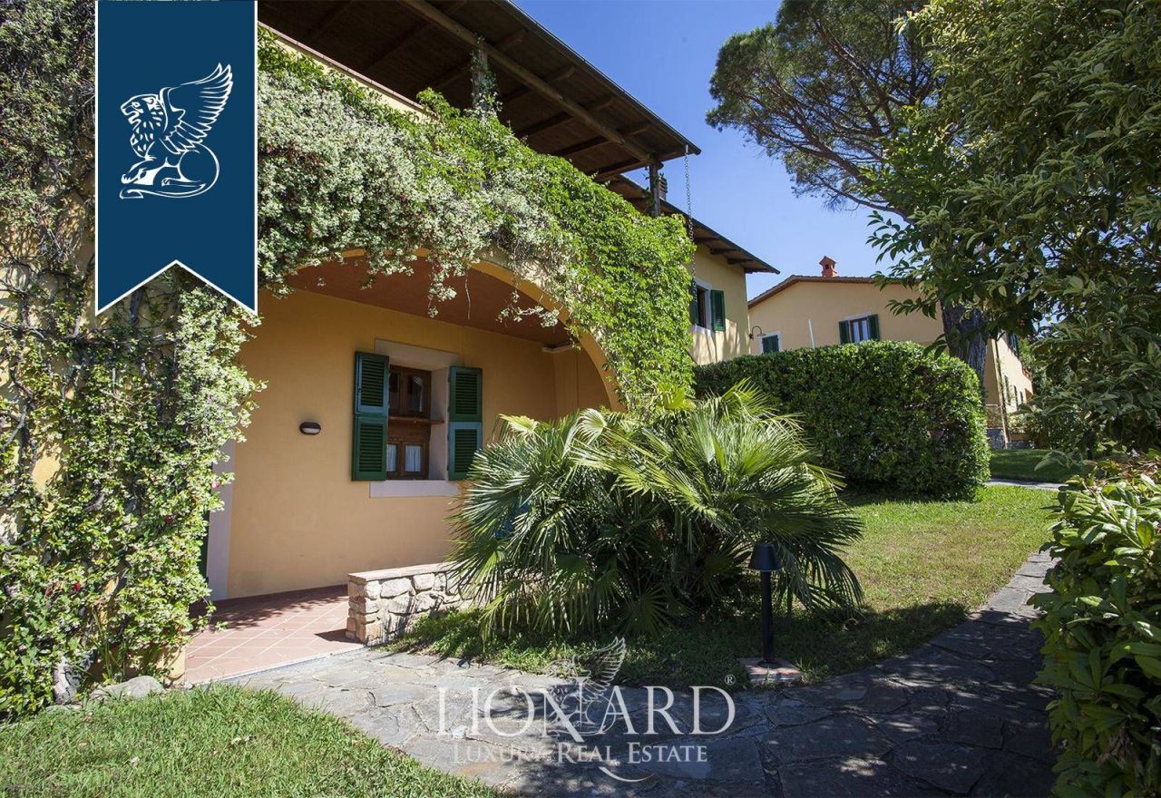 Ферма в Лампореккьо, Италия, 4 000 м² - фото 13