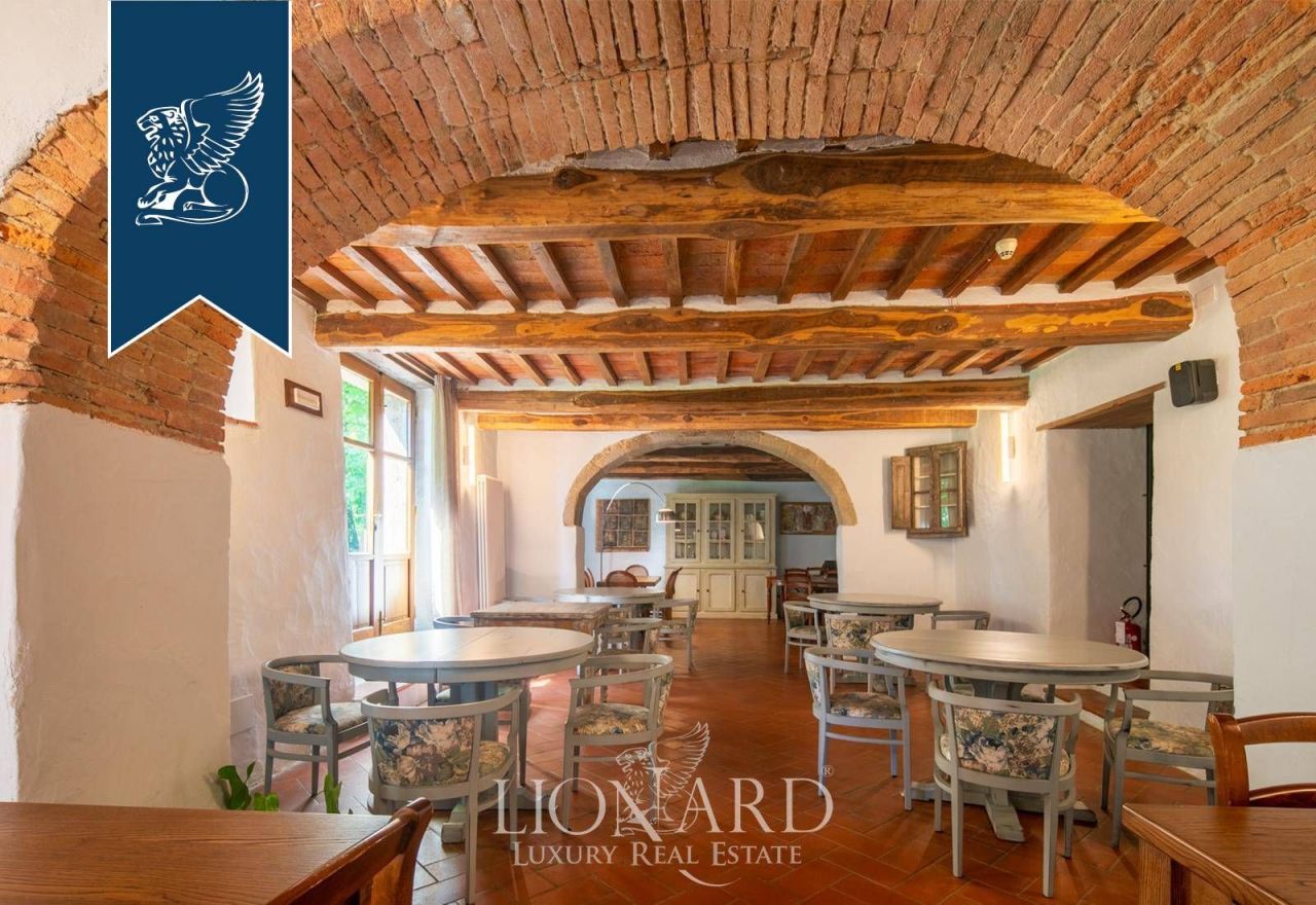 Дом в Сиене, Италия, 2 000 м² - фото 13