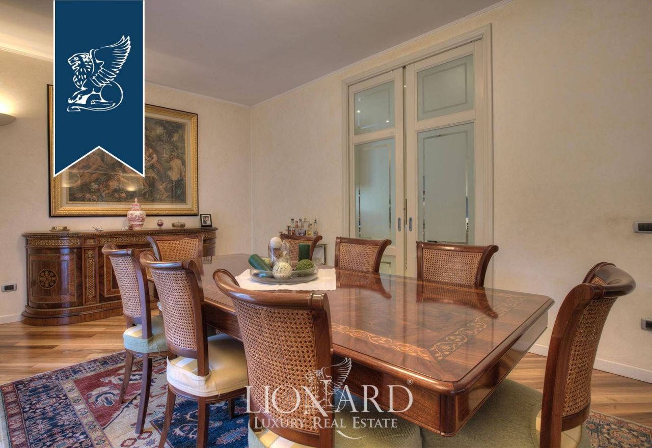 Вилла в Комо, Италия, 500 м² - фото 13