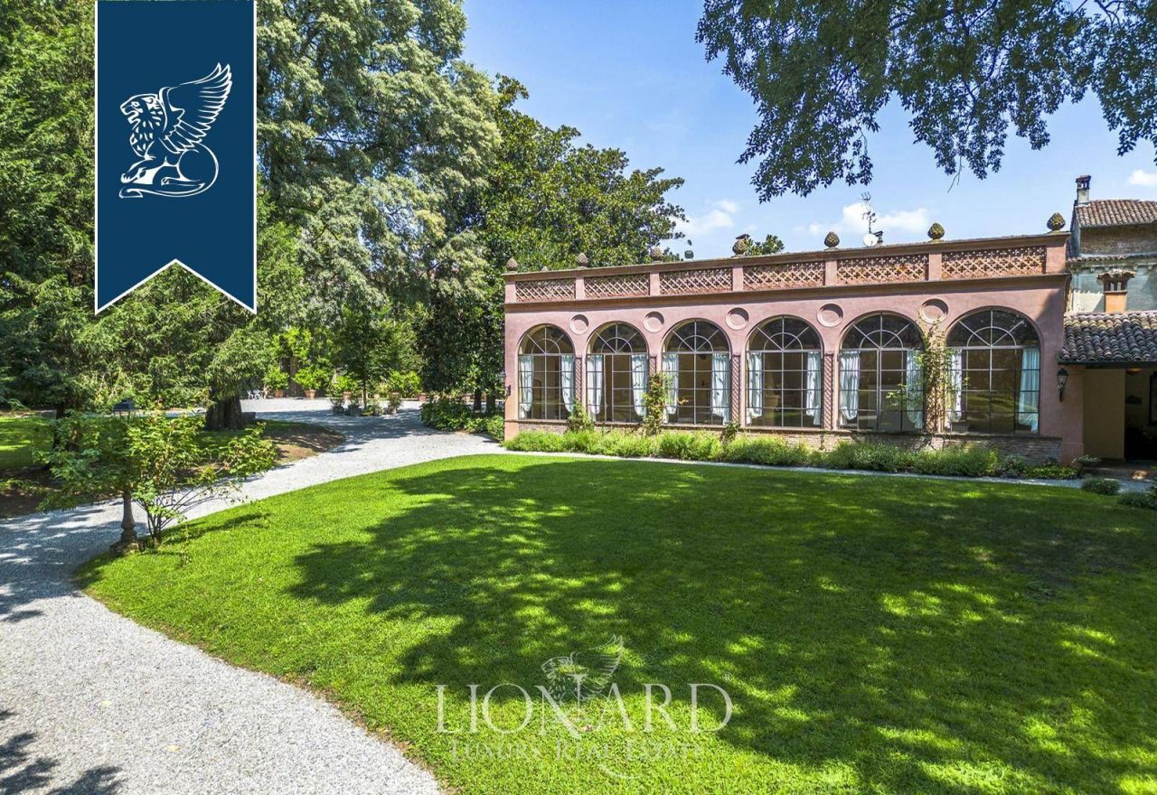 Вилла в Кремоне, Италия, 1 400 м² - фото 13