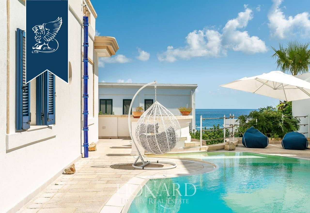 Вилла в Лечче, Италия, 350 м² - фото 13