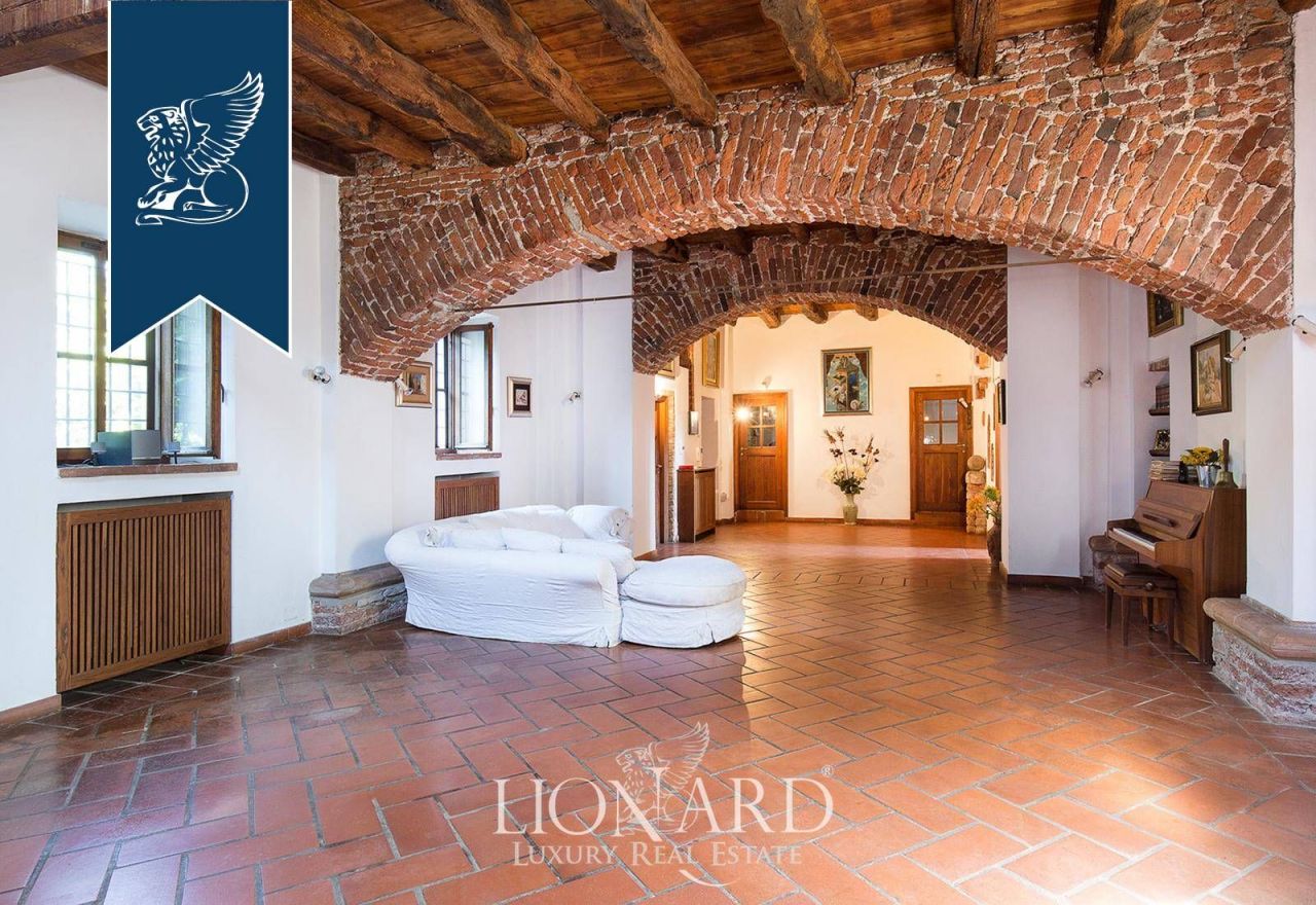 Вилла в Милане, Италия, 700 м² - фото 13