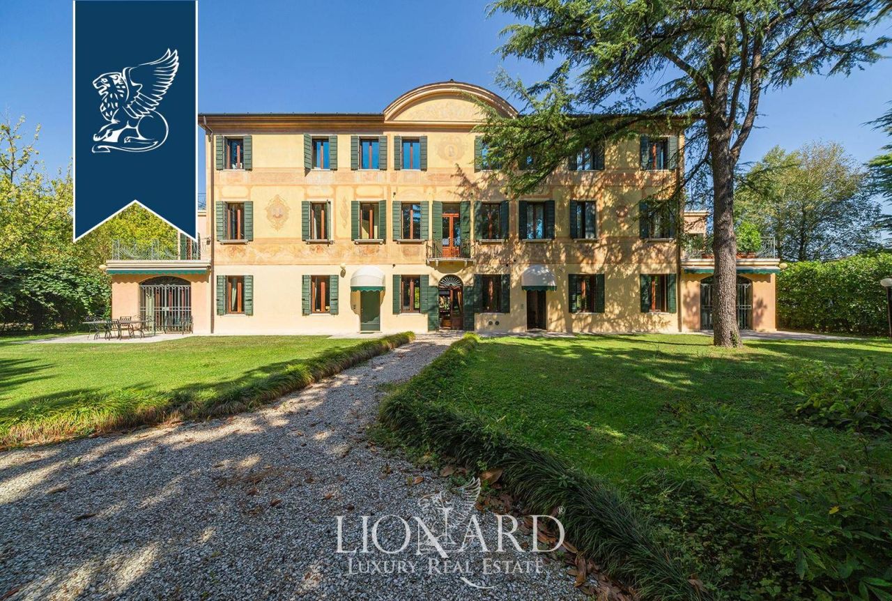 Вилла в Тревизо, Италия, 800 м² - фото 13