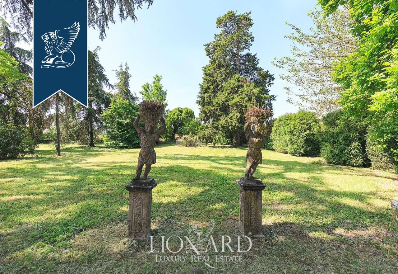 Вилла в Парме, Италия, 2 000 м² - фото 13