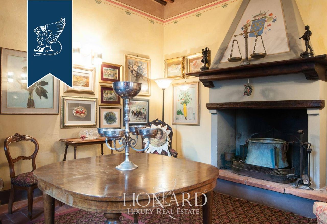 Вилла в Камайоре, Италия, 500 м² - фото 15