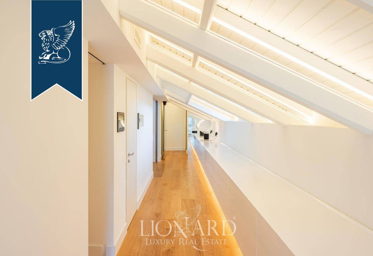 Апартаменты в Комо, Италия, 239 м² - фото 15