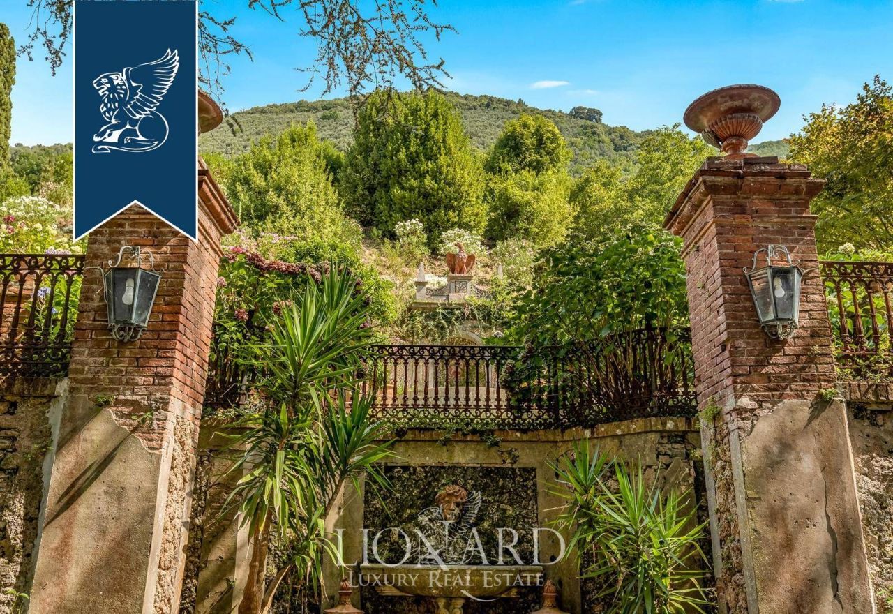 Вилла в Камайоре, Италия, 2 500 м² - фото 15