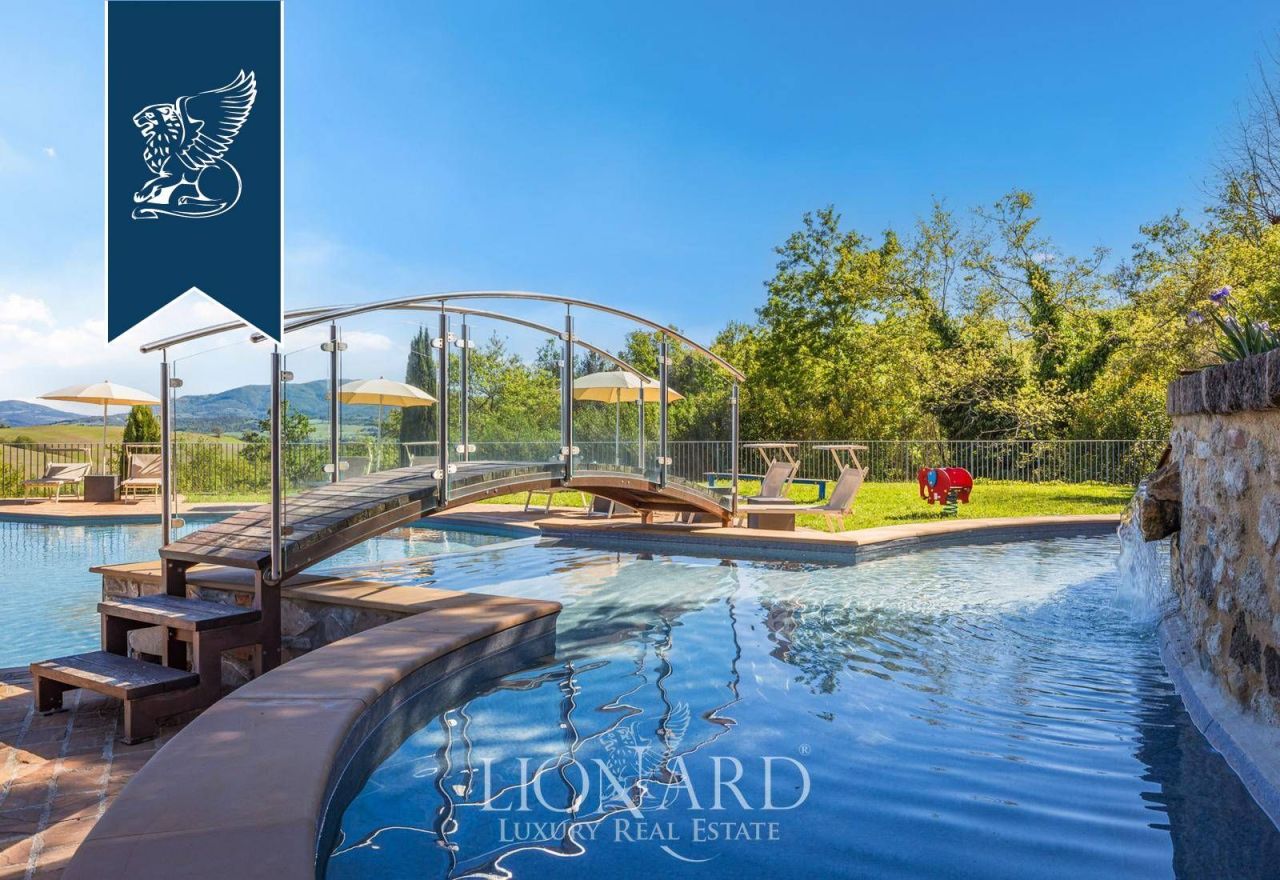 Отель, гостиница в Монтекатини-Валь-ди-Чечина, Италия, 4 000 м² - фото 15