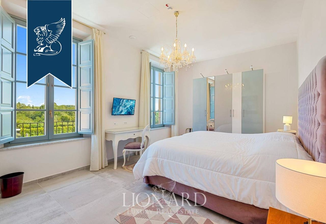 Вилла в Капаннори, Италия, 2 900 м² - фото 15