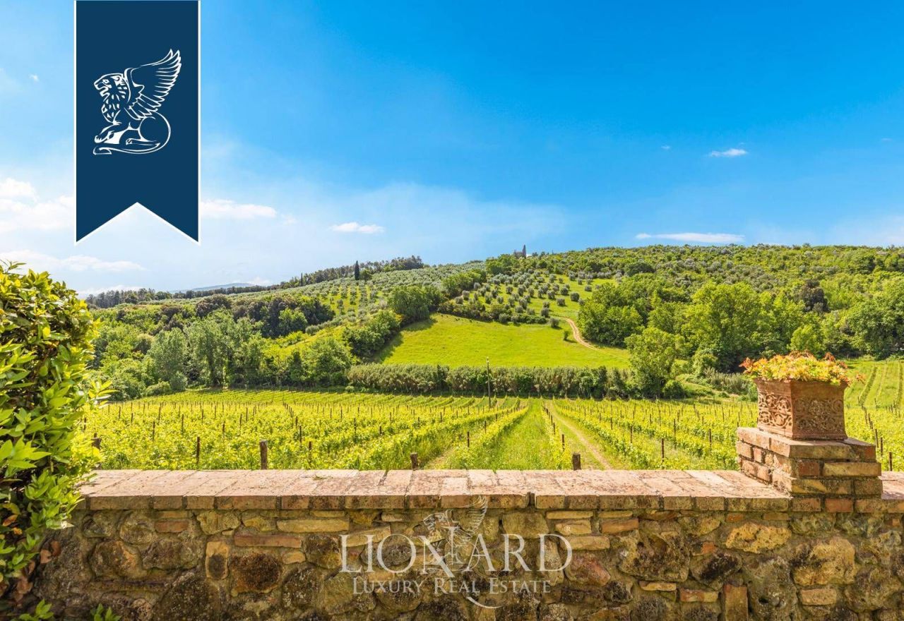 Отель, гостиница в Сан-Джиминьяно, Италия, 3 400 м² - фото 15