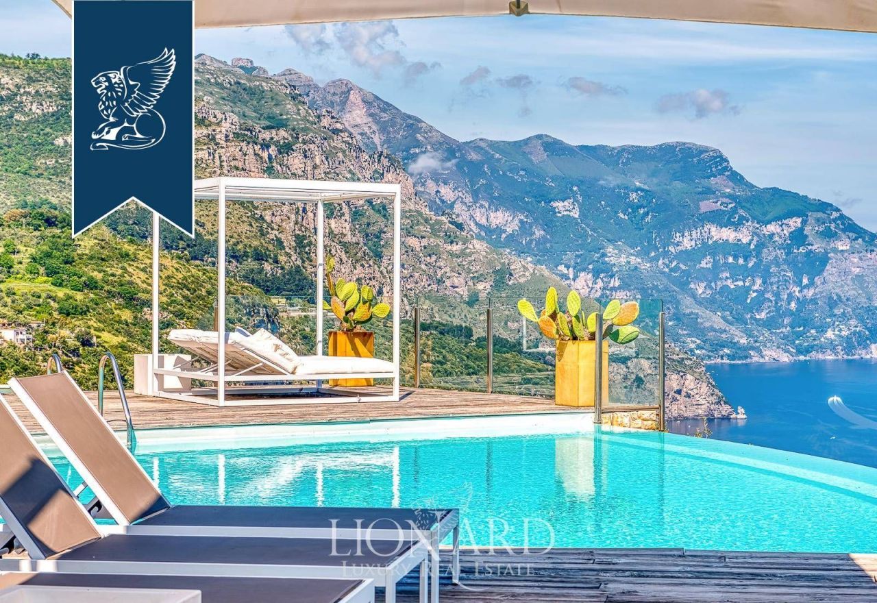 Вилла в Неаполе, Италия, 300 м² - фото 15