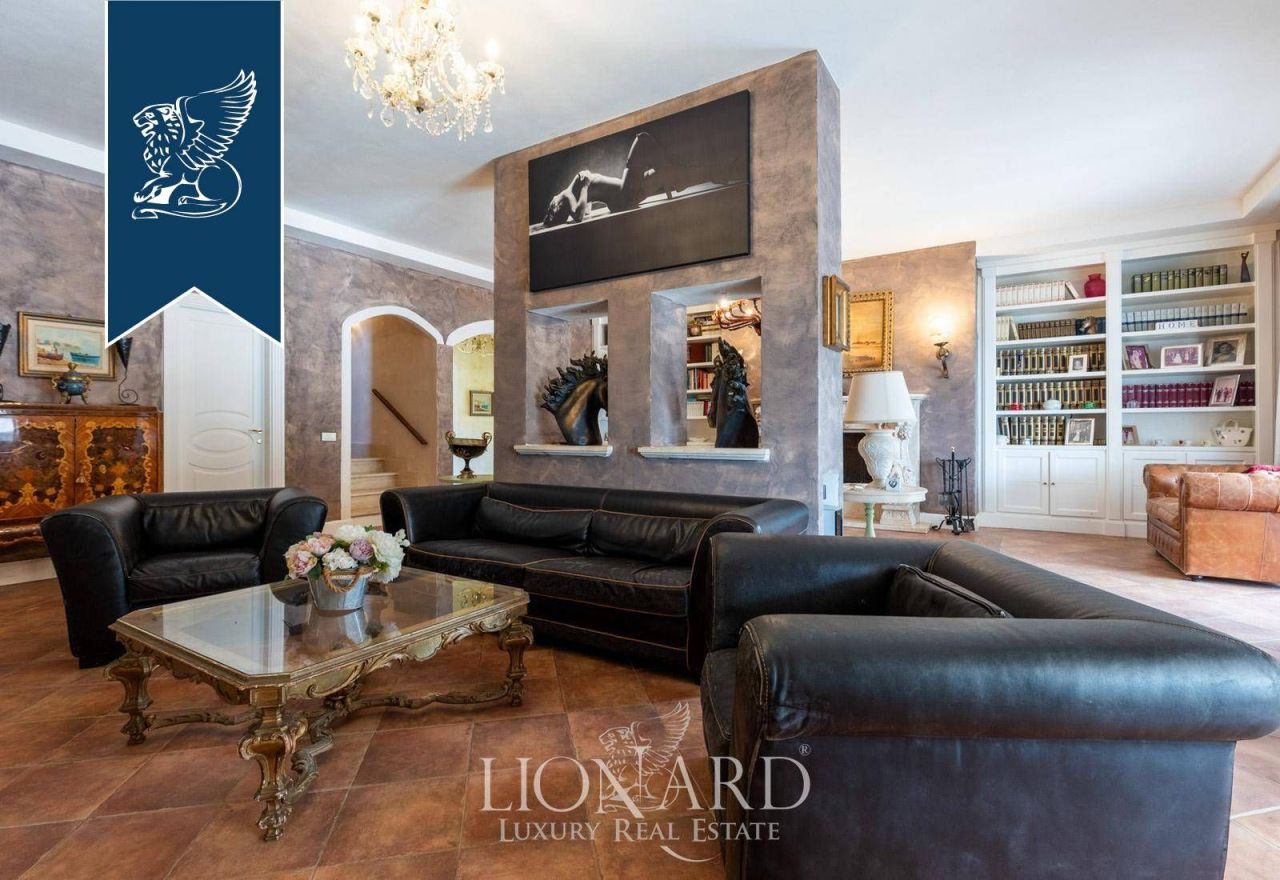 Вилла в Риме, Италия, 3 200 м² - фото 15