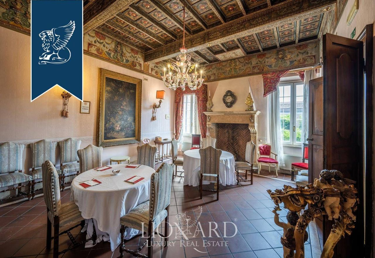 Отель, гостиница в Феррара, Италия, 2 273 м² - фото 15