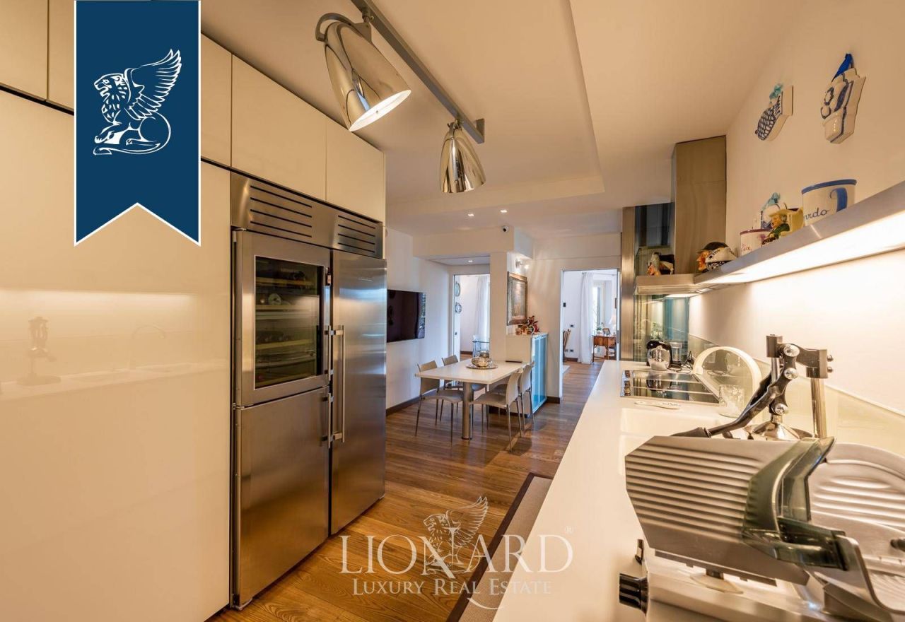 Апартаменты в Монце, Италия, 380 м² - фото 15