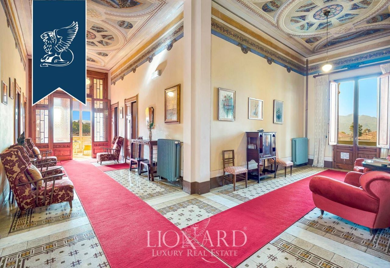 Отель, гостиница в Барге, Италия, 1 100 м² - фото 15