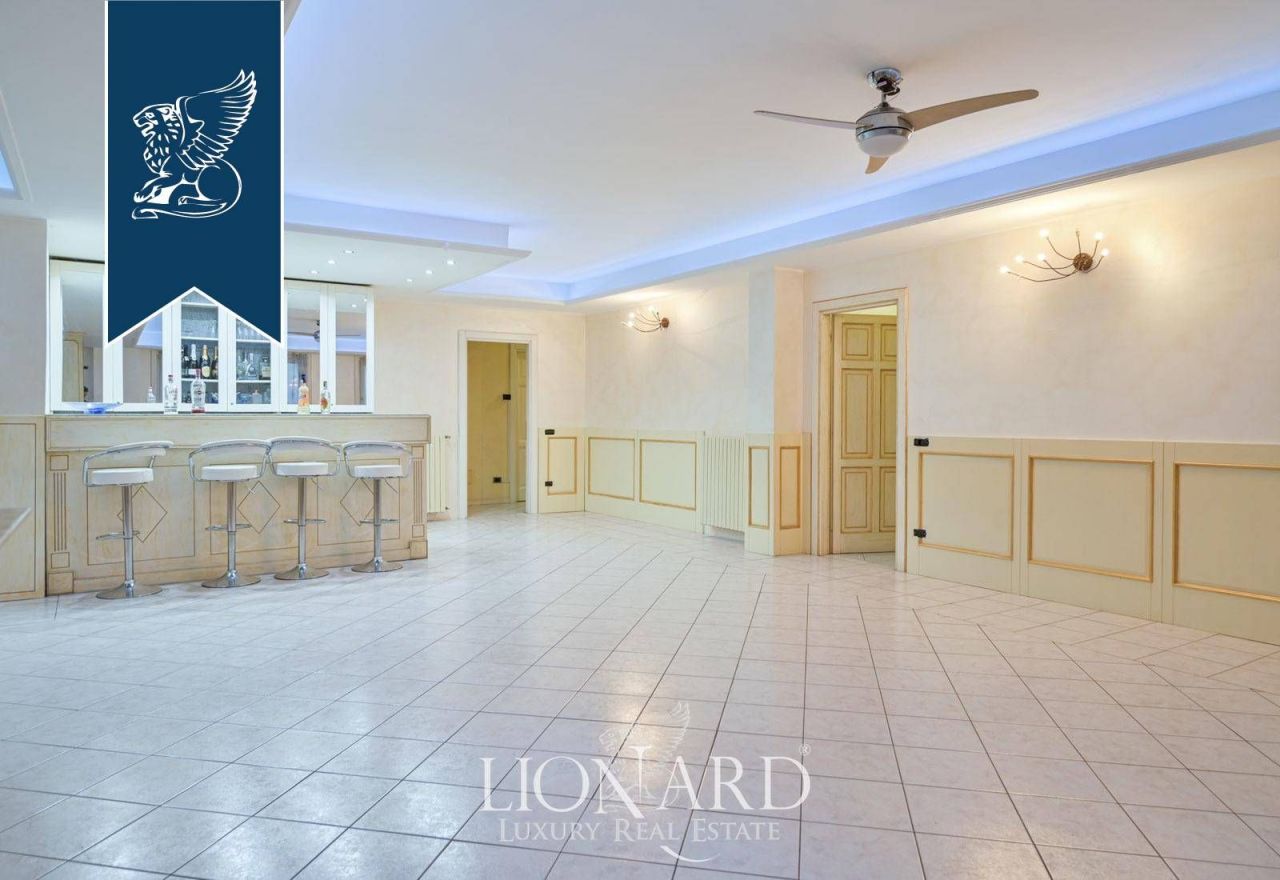 Вилла в Милане, Италия, 1 284 м² - фото 15