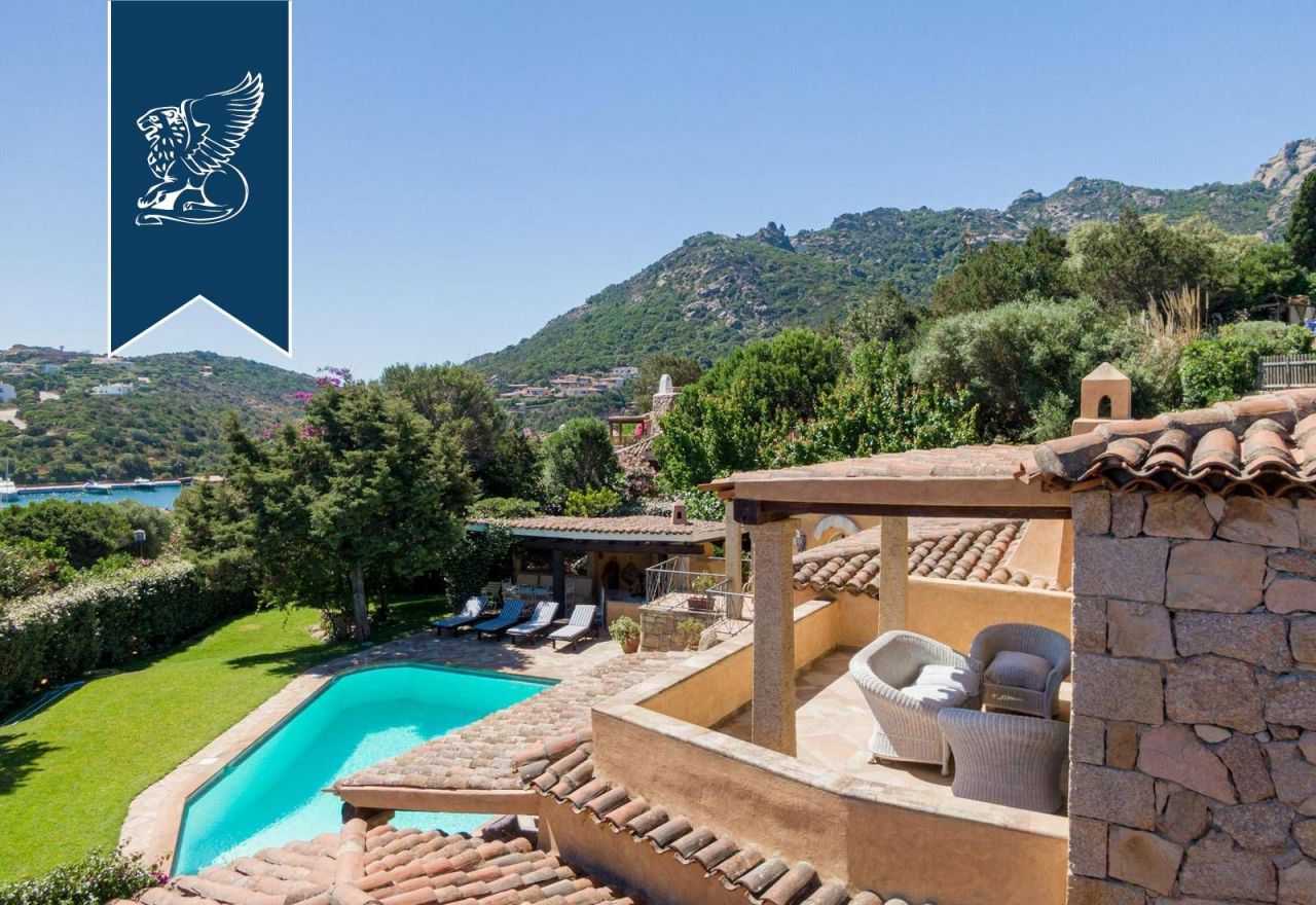 Вилла в Порто Черво, Италия, 320 м² - фото 15