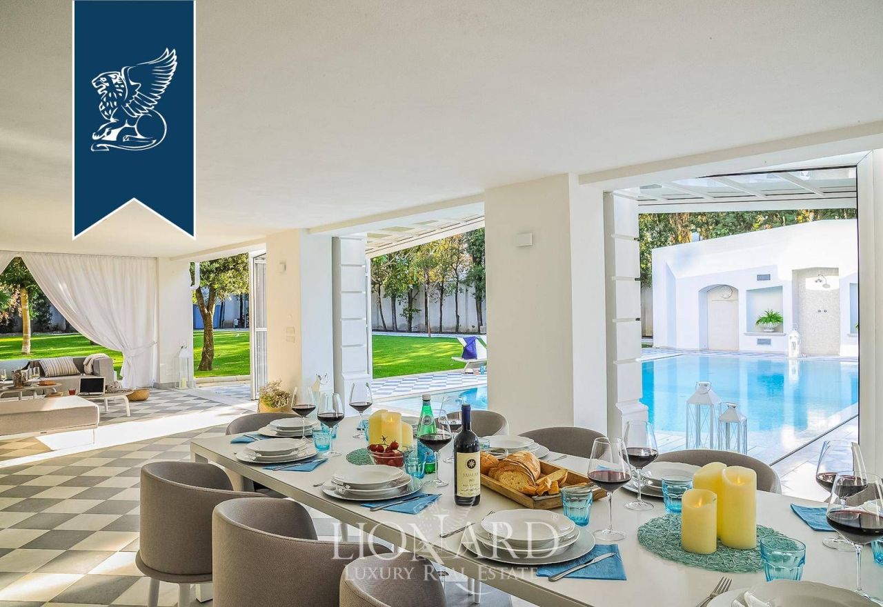 Вилла во Флоренции, Италия, 750 м² - фото 15