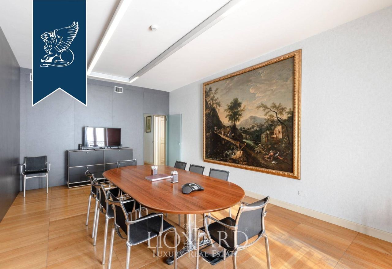 Дом в Вероне, Италия, 2 600 м² - фото 15