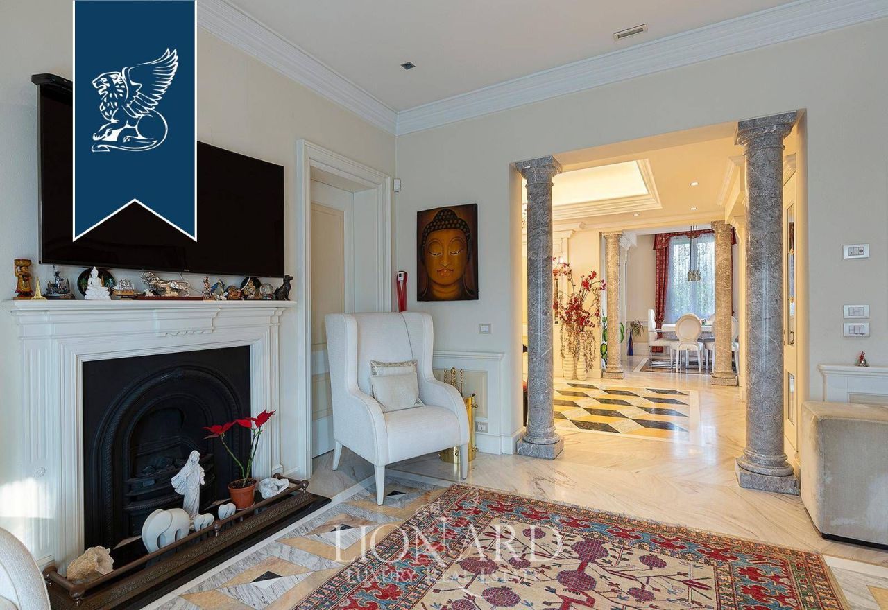 Вилла в Венеции, Италия, 600 м² - фото 15