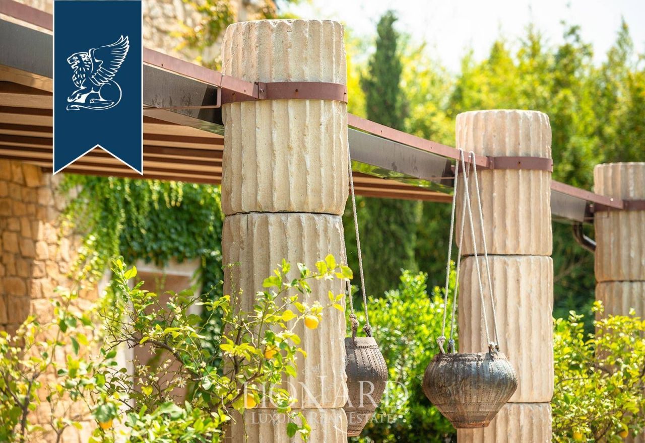 Вилла в Вероне, Италия, 1 300 м² - фото 15