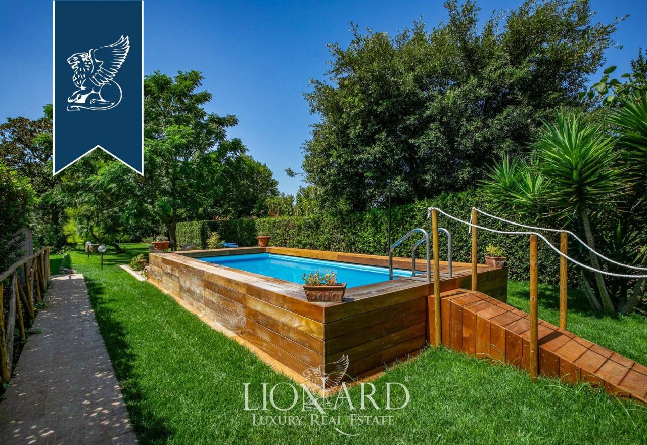 Вилла в Орбетелло, Италия, 223 м² - фото 15