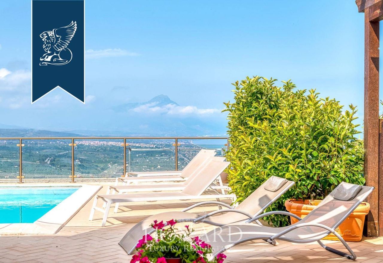 Вилла в Чефалу, Италия, 262 м² - фото 15