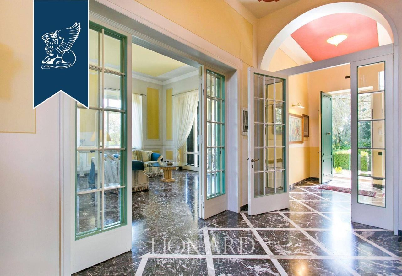 Вилла в Лукке, Италия, 600 м² - фото 15