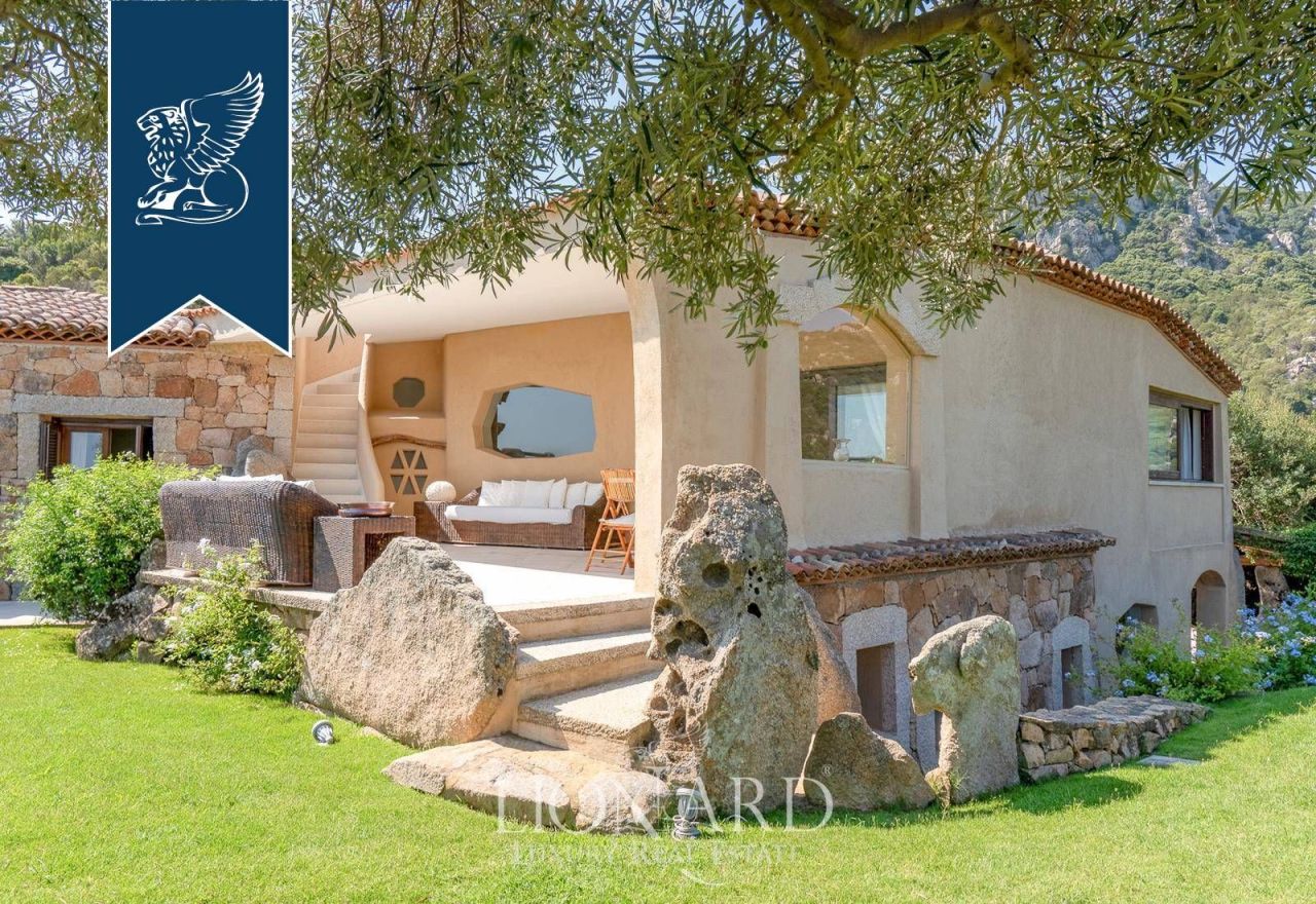 Вилла в Порто Черво, Италия, 298 м² - фото 15