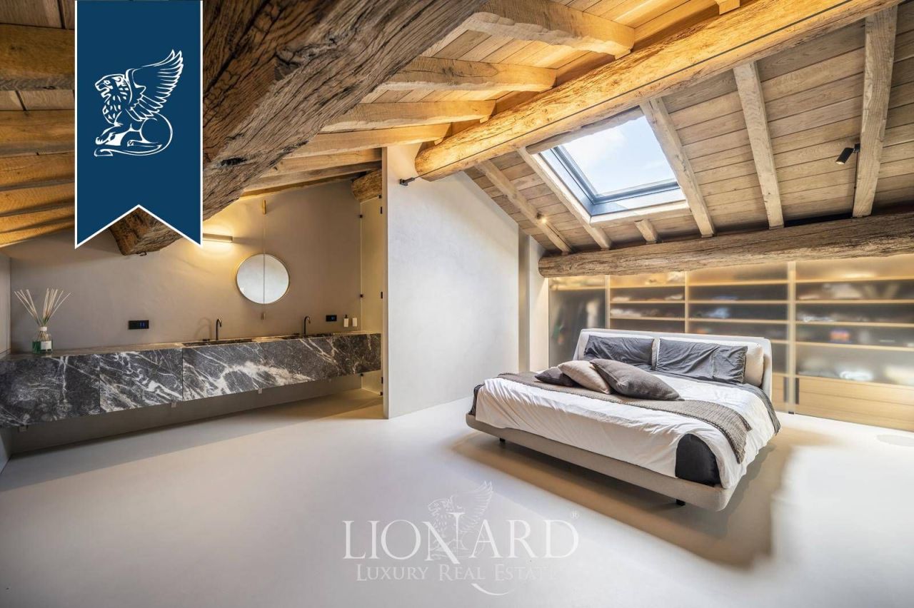 Дом в Пьяченце, Италия, 2 700 м² - фото 15