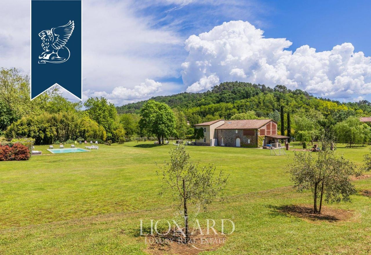 Ферма в Лукке, Италия, 450 м² - фото 15