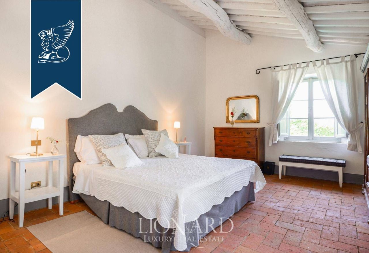 Вилла в Капаннори, Италия, 1 838 м² - фото 15