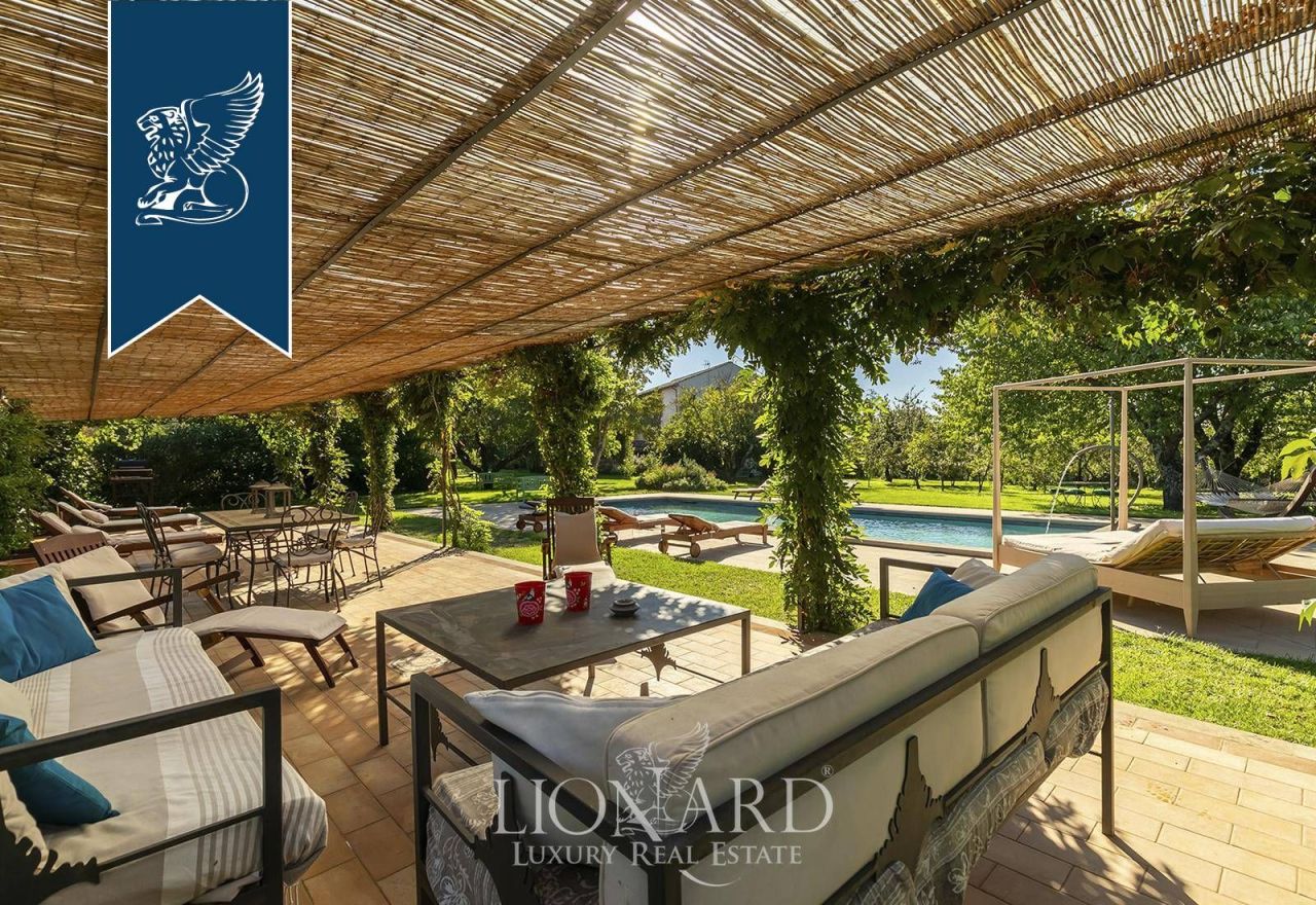 Вилла в Витербо, Италия, 550 м² - фото 15