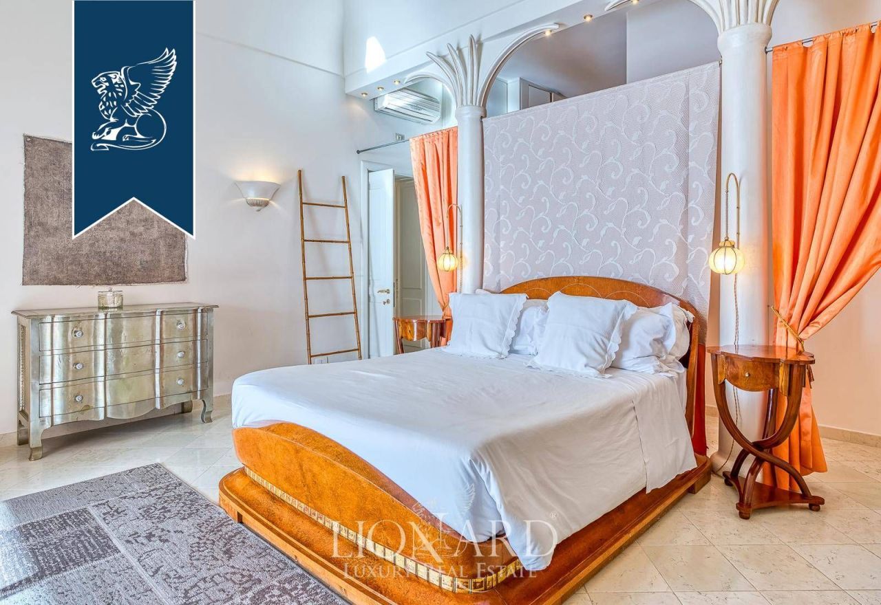 Вилла в Салерно, Италия, 800 м² - фото 15