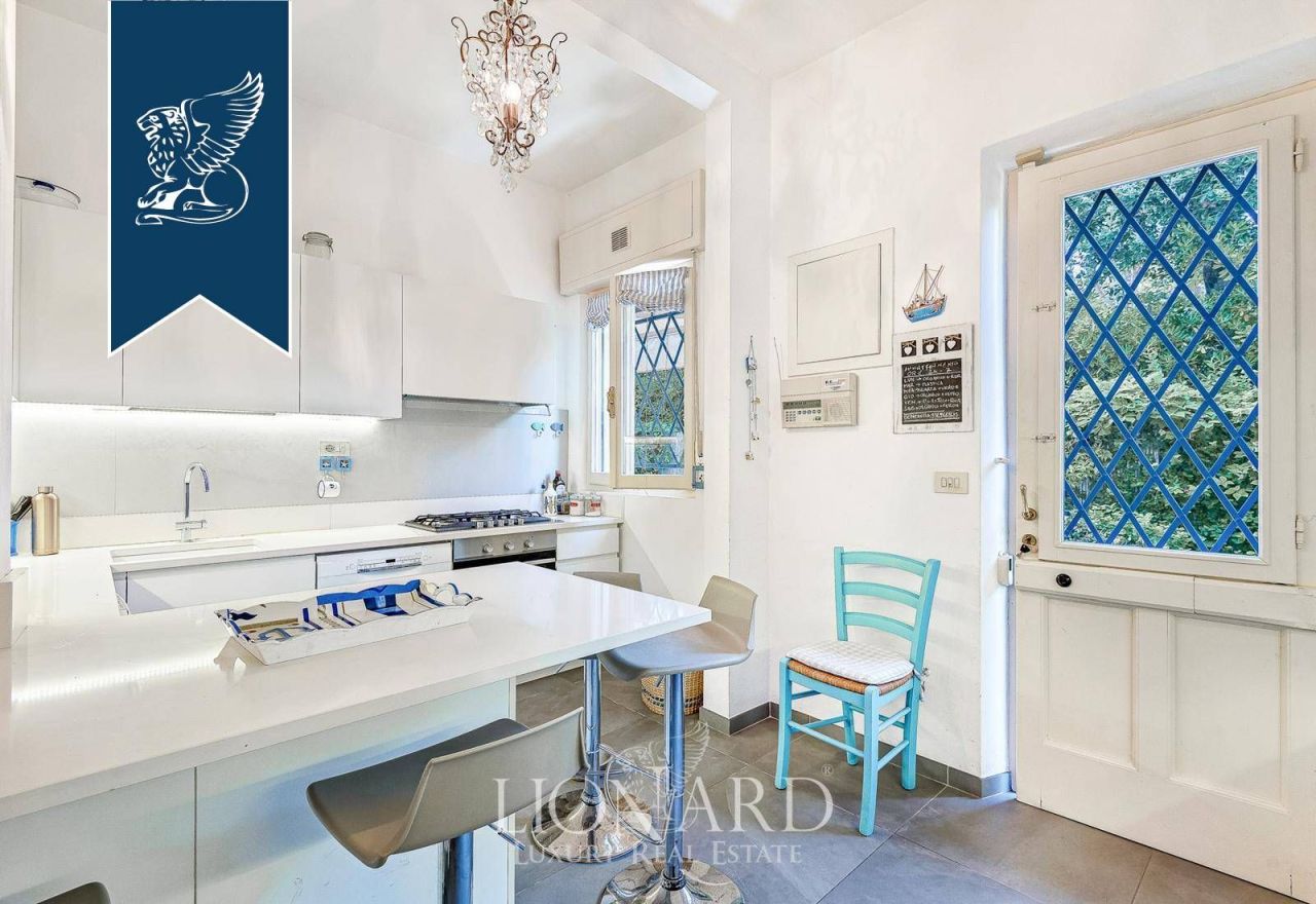 Вилла в Форте деи Марми, Италия, 170 м² - фото 15