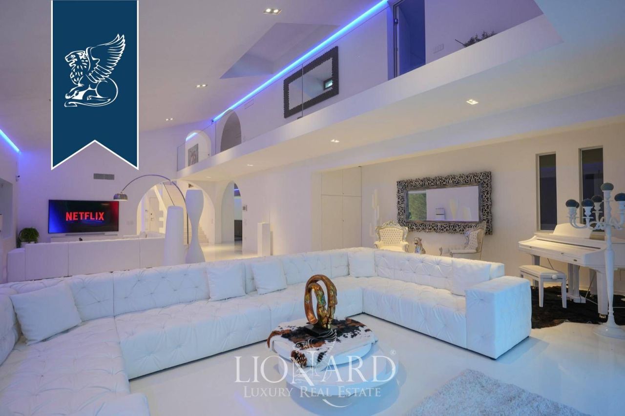 Вилла в Тревизо, Италия, 789 м² - фото 15