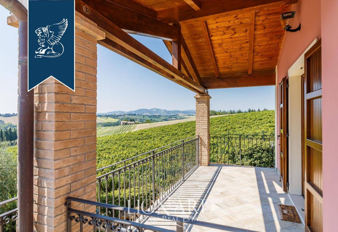 Ферма в Фано, Италия, 600 м² - фото 14