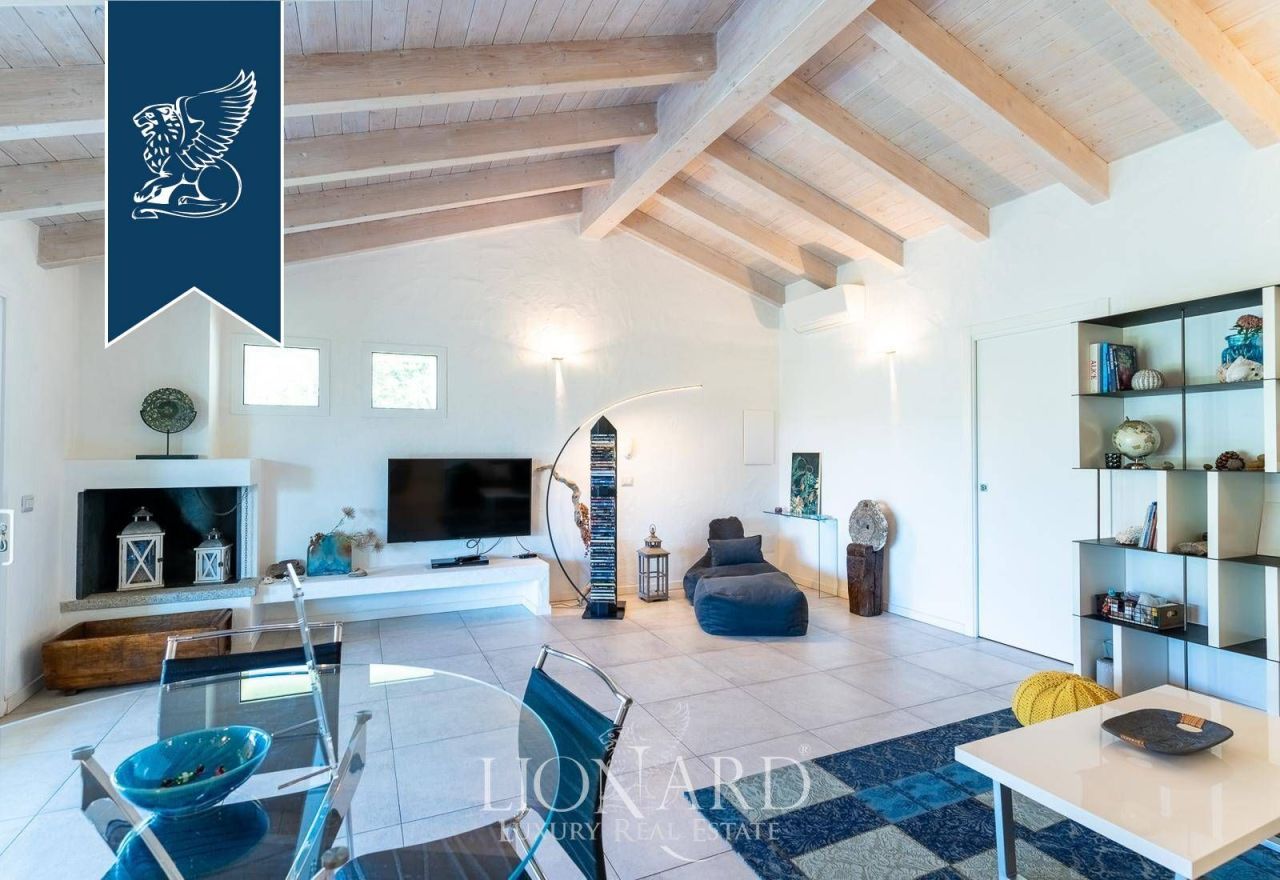 Вилла в Ольбии, Италия, 200 м² - фото 14