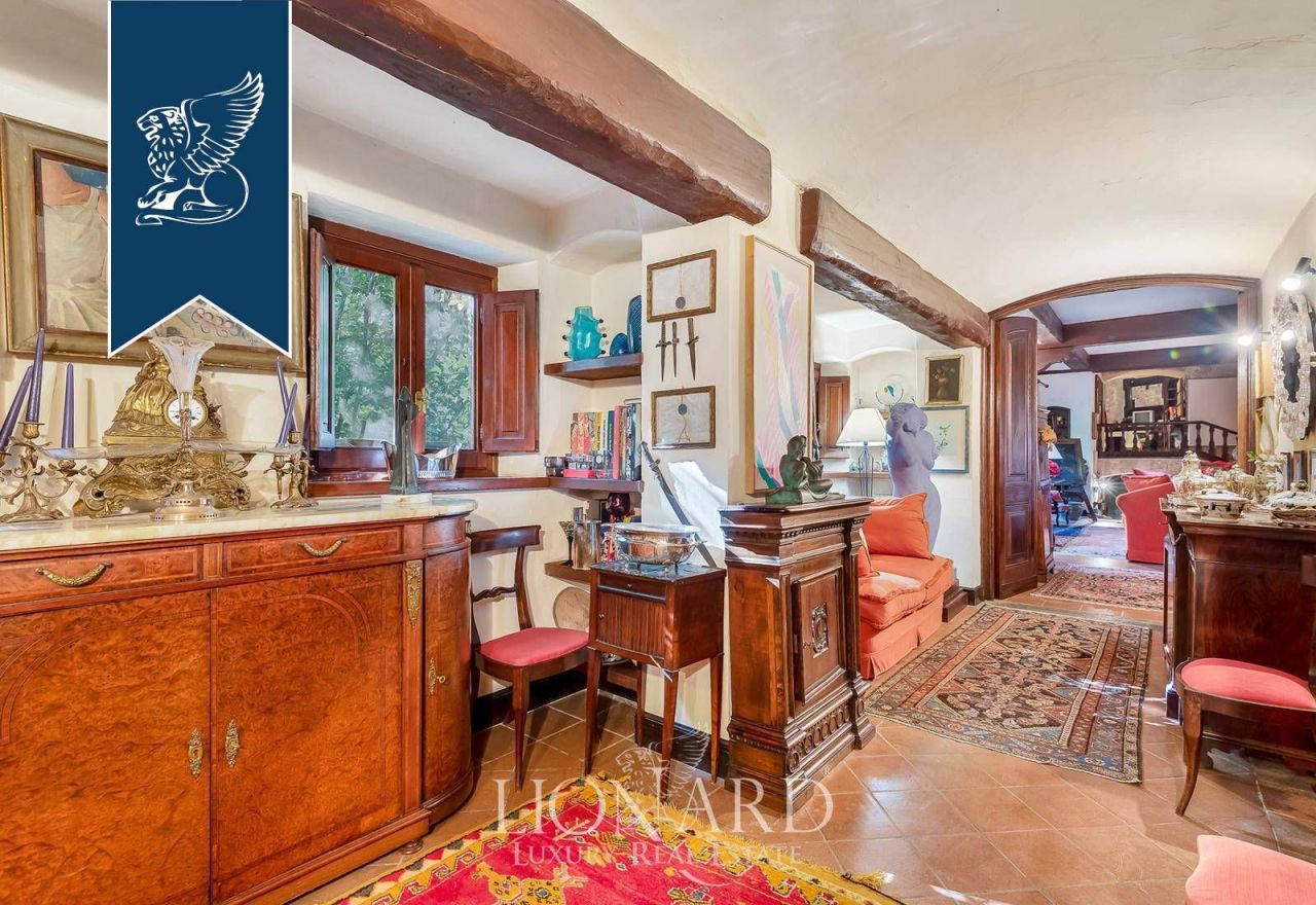 Замок в Камайоре, Италия, 500 м² - фото 14