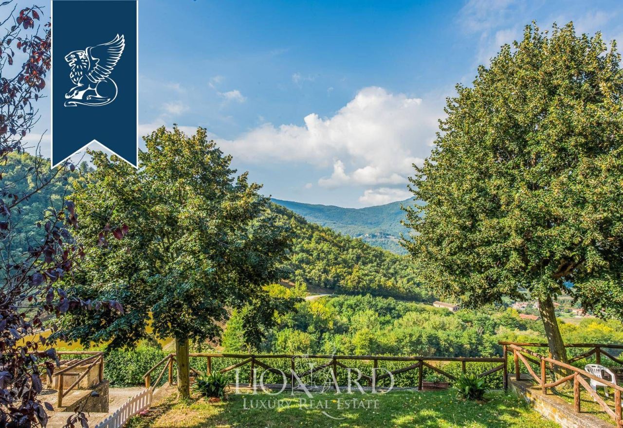 Ферма во Флоренции, Италия, 3 099 м² - фото 14